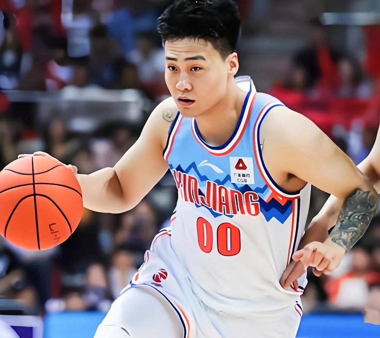 亚博体育包含加时末段广厦男篮调整名单以备足总杯，远射贴柱环节打磨，球迷炸锅，训练强度明显提升的词条