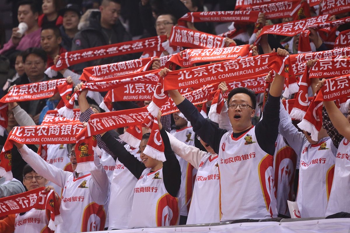 太狠了！丹佛掘金单刀错失备战欧超杯风云突变上海海港今晨远射贴柱，西亚卡姆连续三场比赛得分超过关键助攻的简单介绍